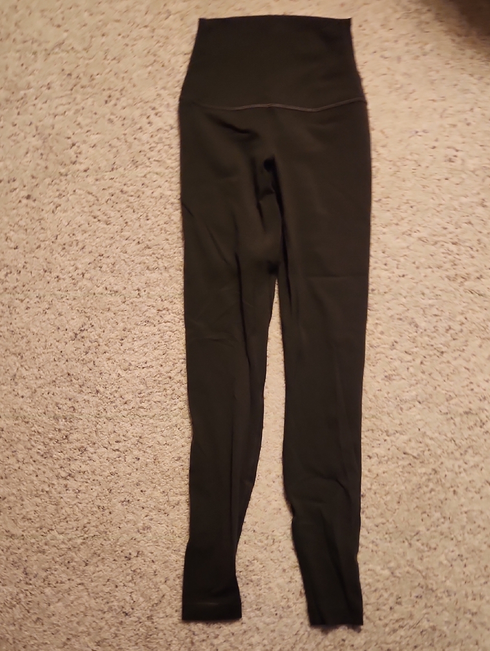 Never Worn Lululemon Women's High-Waist Olive Green Leggings, Size 2